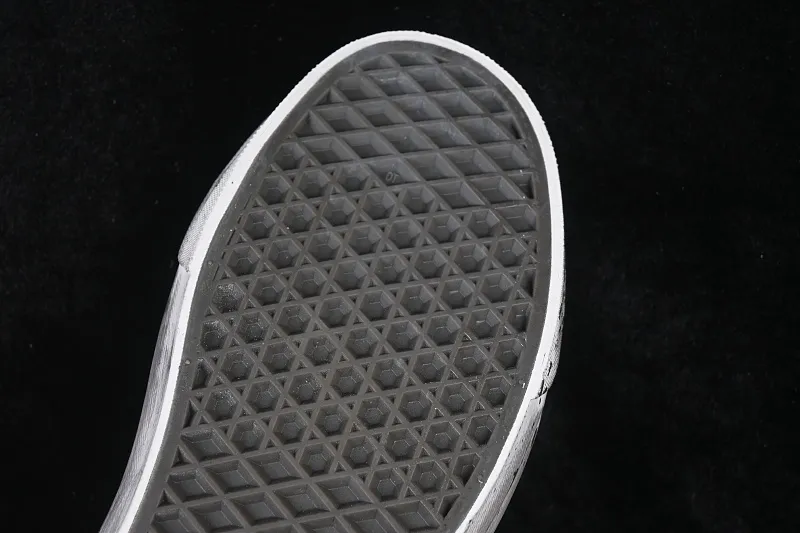 All categories Vans Vans series Vans Low Vans low-top Vans Authentic 44 Vans high-end branch low-top casual skateboard shoes VN000DB824O